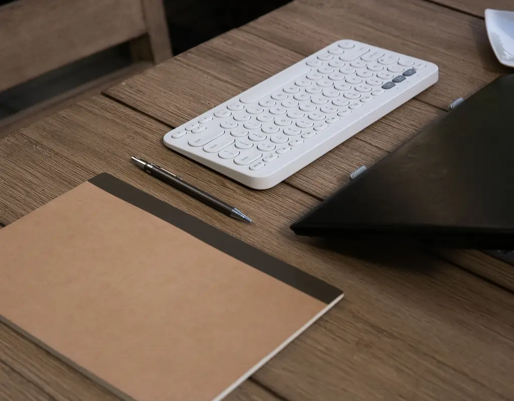 best compact keyboards for small desks