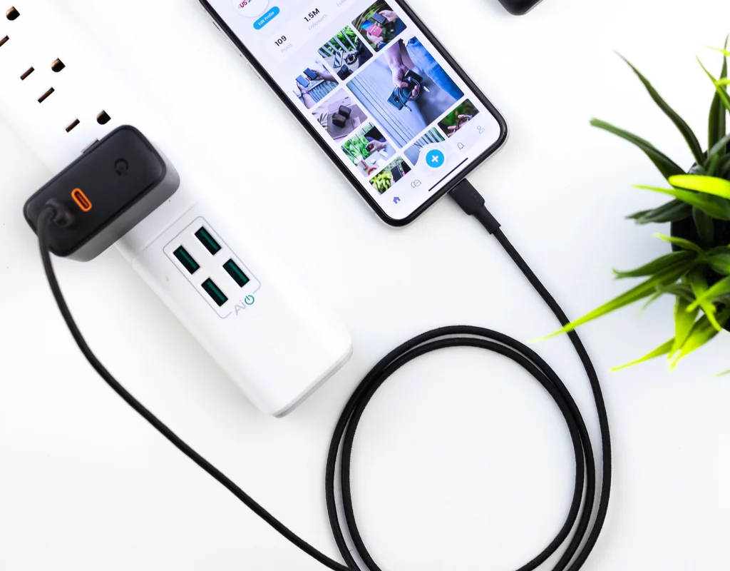 Best compact power strips for small home offices