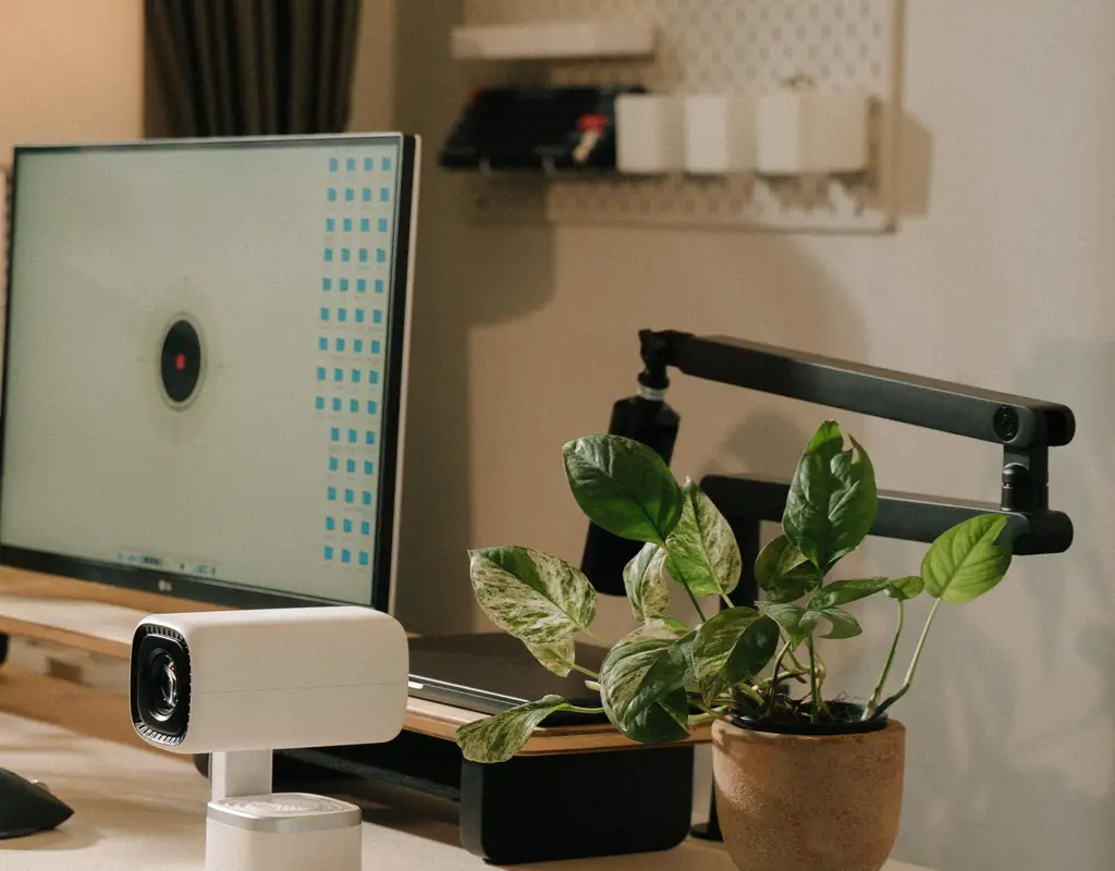 Best webcams for home office video calls on a small desk